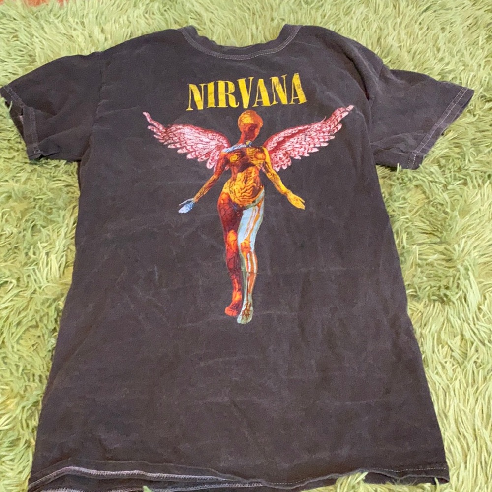 GRAPHIC BAND NIRVANA TEE